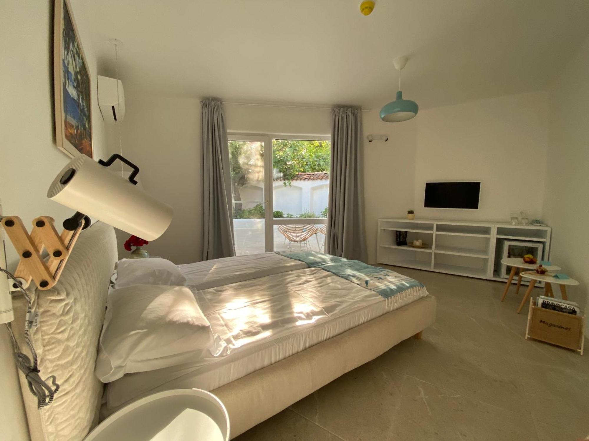 לוזנטס Friends Family Hotel מראה חיצוני תמונה